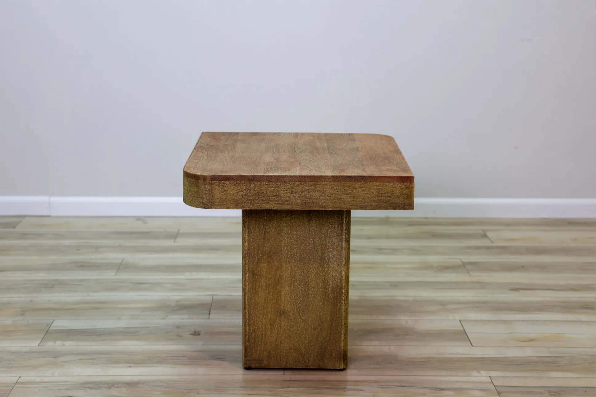 Augustine Accent Table